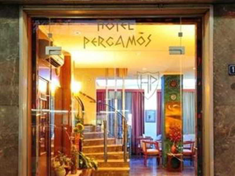Pergamos Hotel Athens Ngoại thất bức ảnh